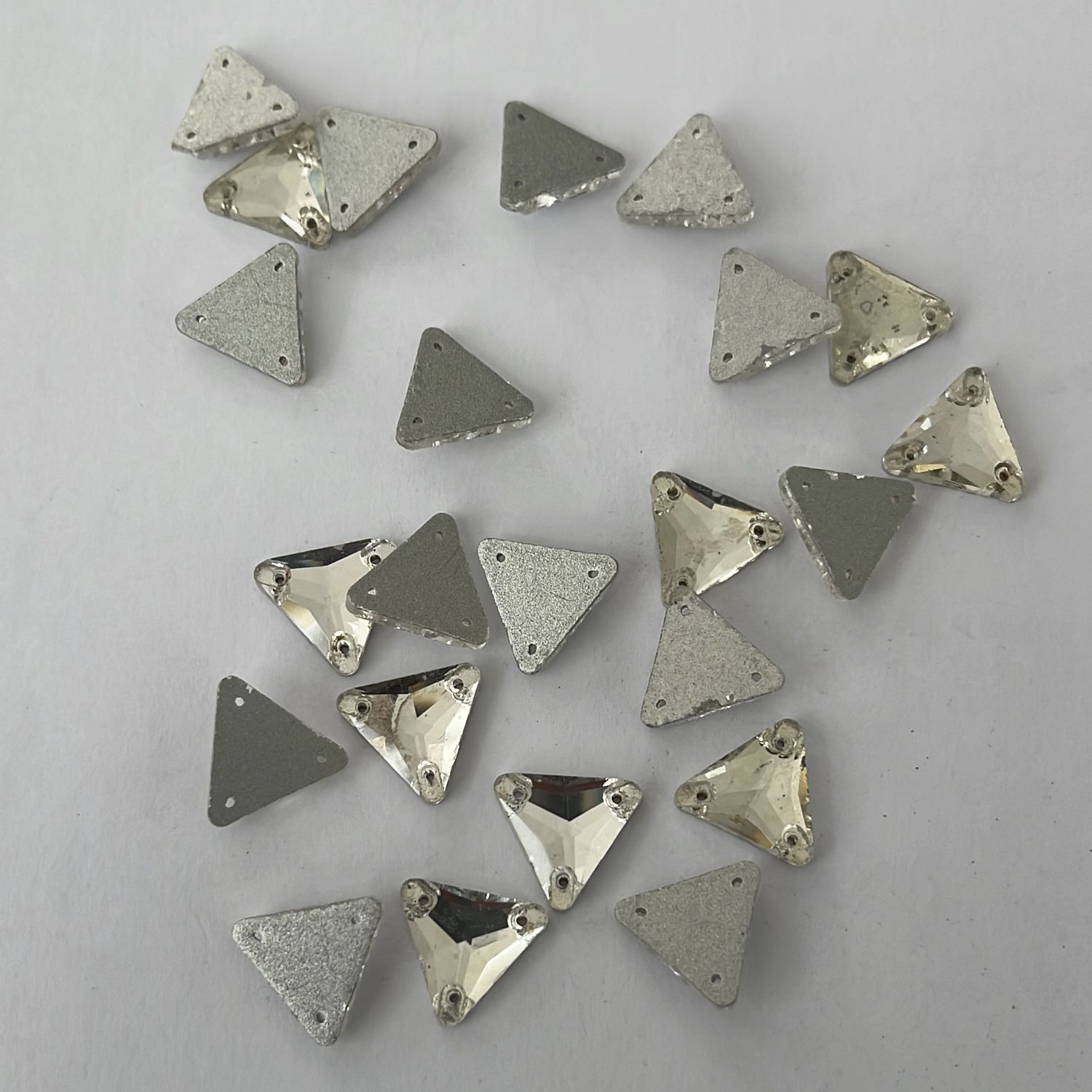 [ GC-HW-12MMT ] Glass Crystal Clear Foiled Triangle Sew On per Each