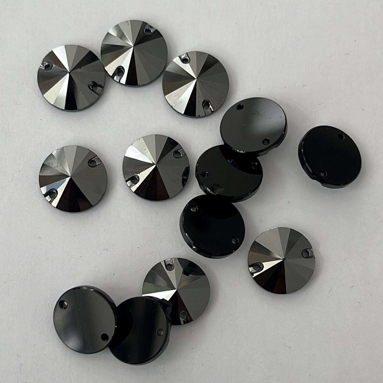 [ SW-CR320014MM3 ] Swarovski Crystal 14mm Hematite Unfoiled per Each