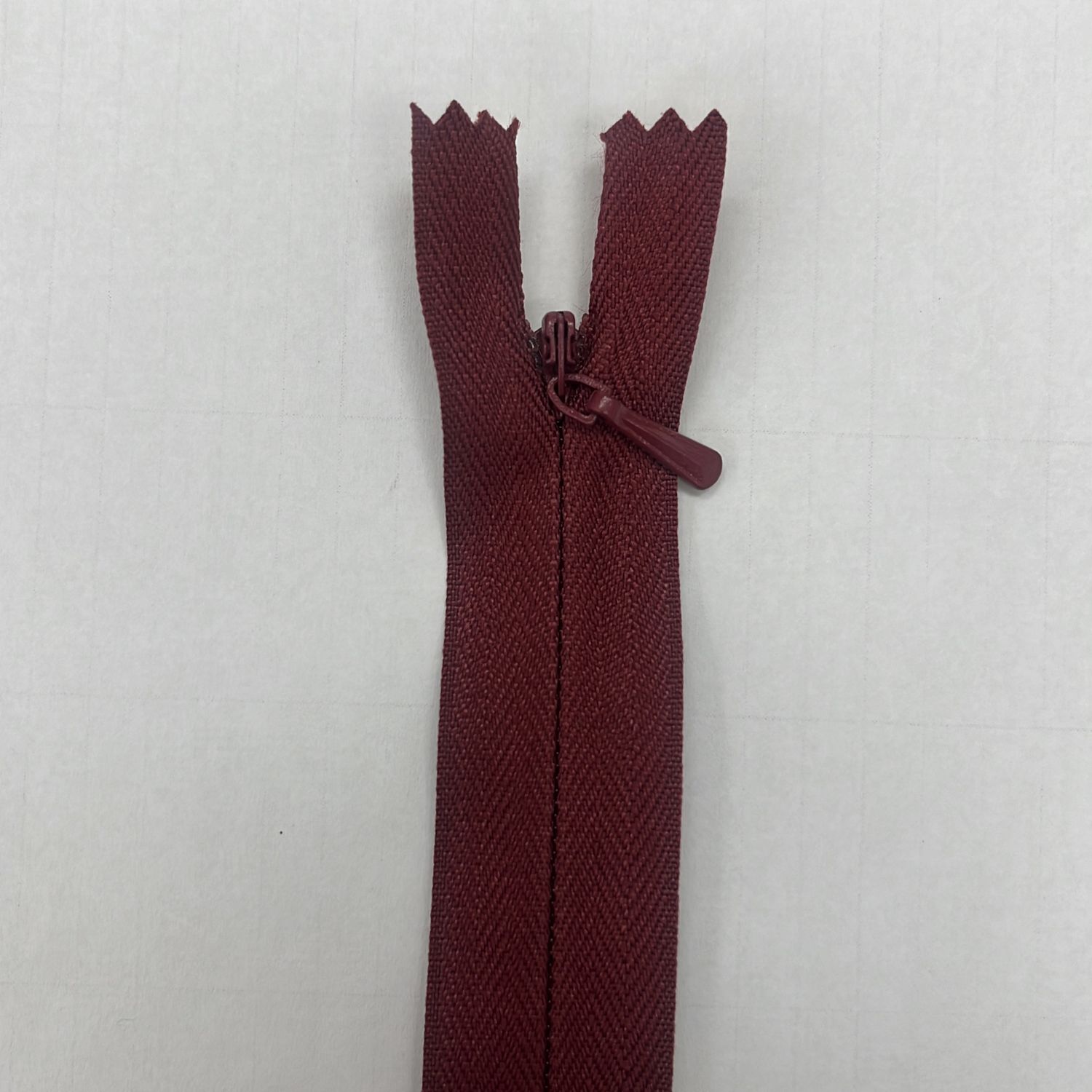 [ 16143 ] Zip Invisible Cotton/50cm/5g/Bordeaux per Each