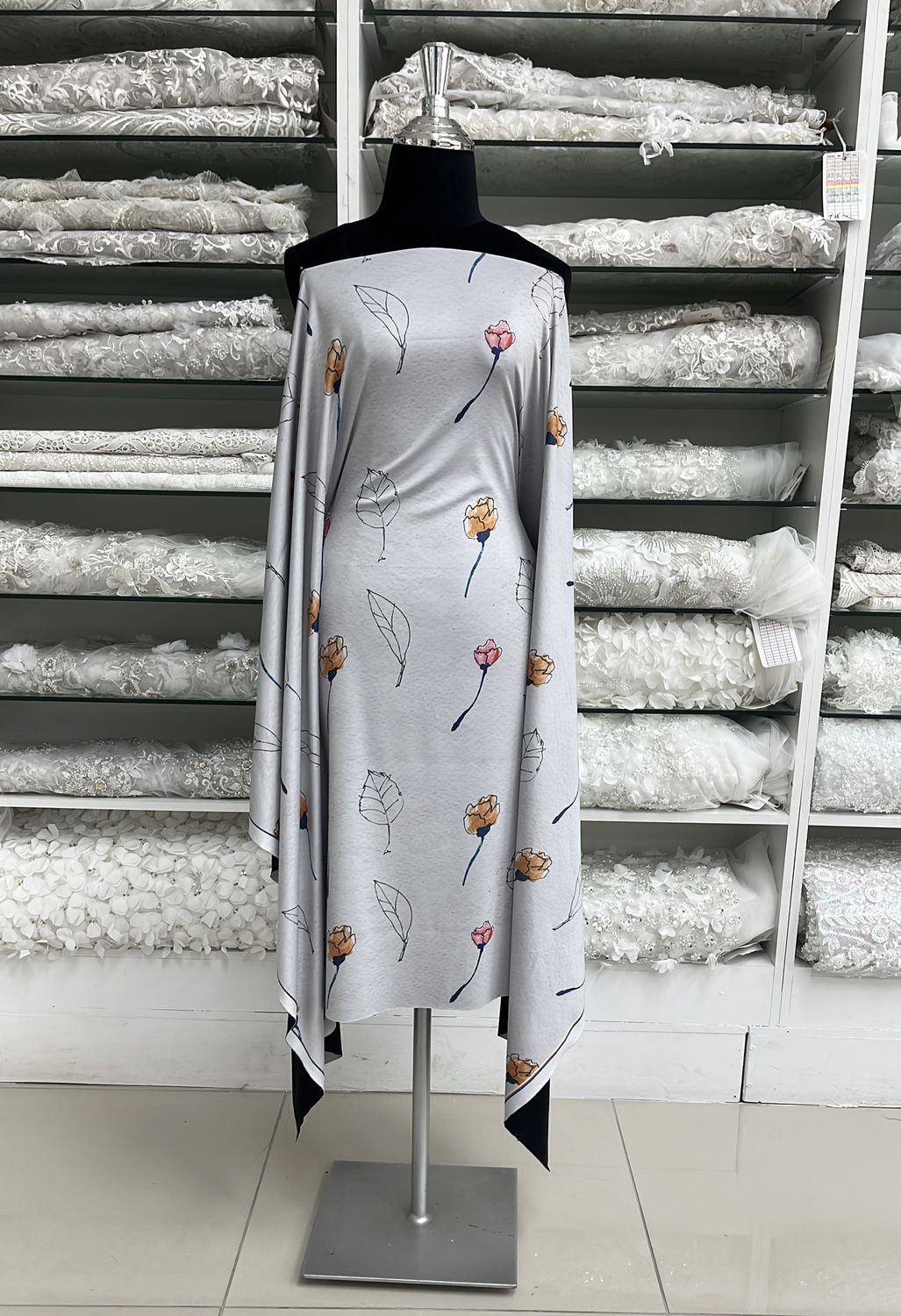 [ 17448 ] Knit Venecia Printed/160cm/5g/Grey per Meter