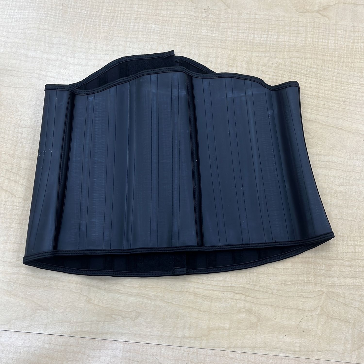 [ 24789 ] Corset Pleather Hooks-38004-MED-BLACK per Each