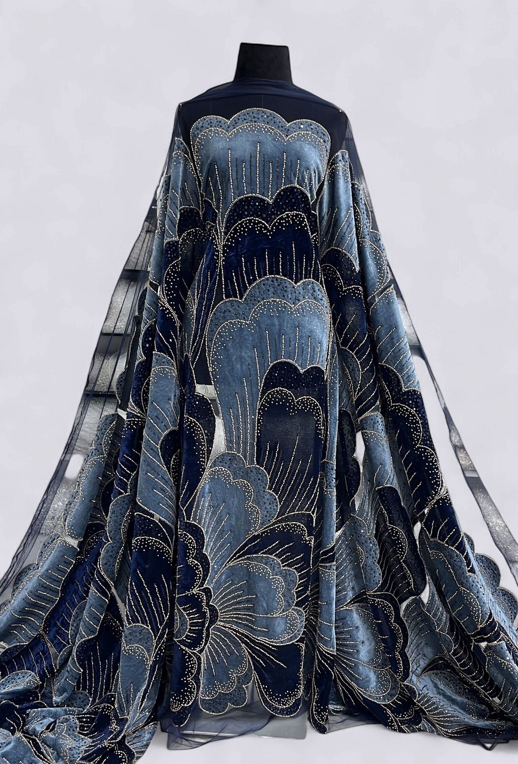 TULLE EMB VELVET LASER CUT Evening Gown-per m-150-04-NAVY