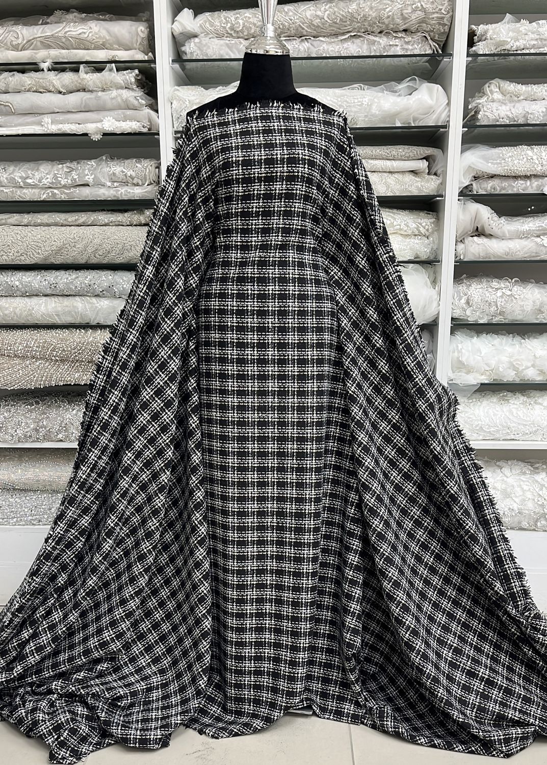 T/C TWEED - Tetoron / Cotton-(per m)-150-21-BLACK WHITE