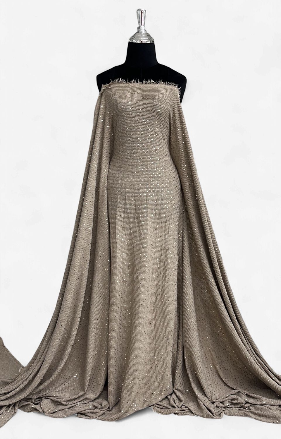RIB JERSEY SPANGLE EMB. -(per m)-150-03-MOCCA-A ribbed, stretchy knit fabric embellished with small sequins (spangles).