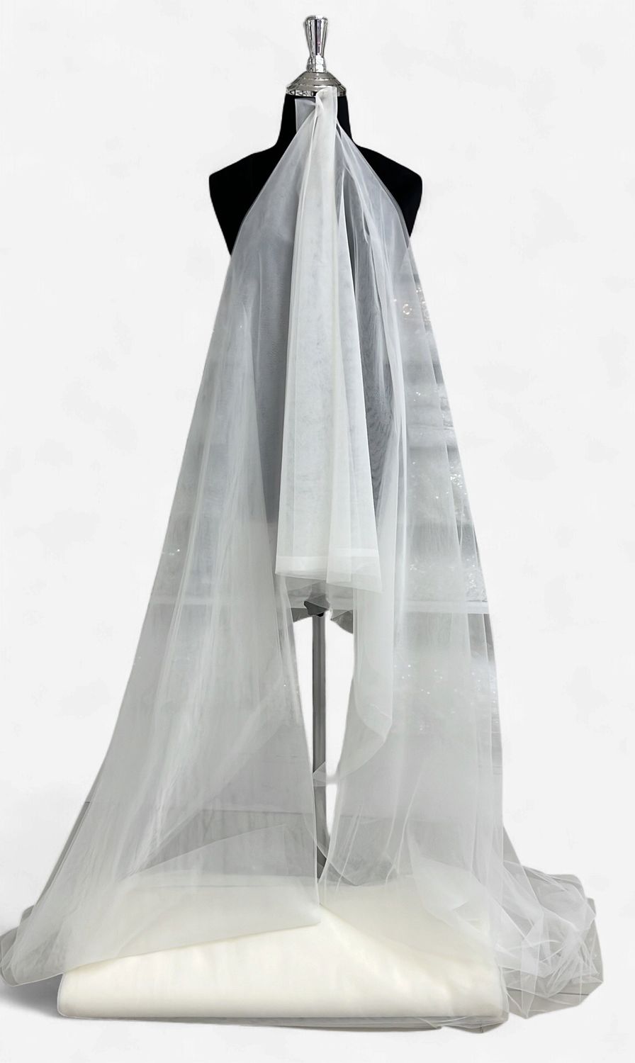 300CM SUPERFINE MESH -(per m)-300-101-IVORY-A sheer, micro-hole netting with a soft hand-feel, usually made of nylon for extra stretch/softness.