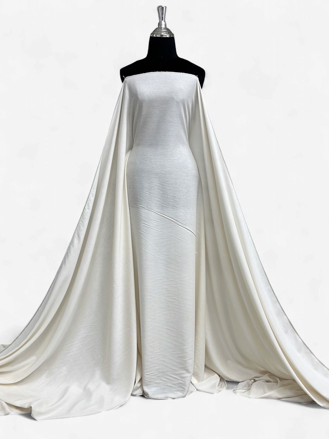 LINEN VISCOSE -(per m)-150-24-NATURAL-A highly popular blend combining the natural texture of linen with the soft drape of viscose.