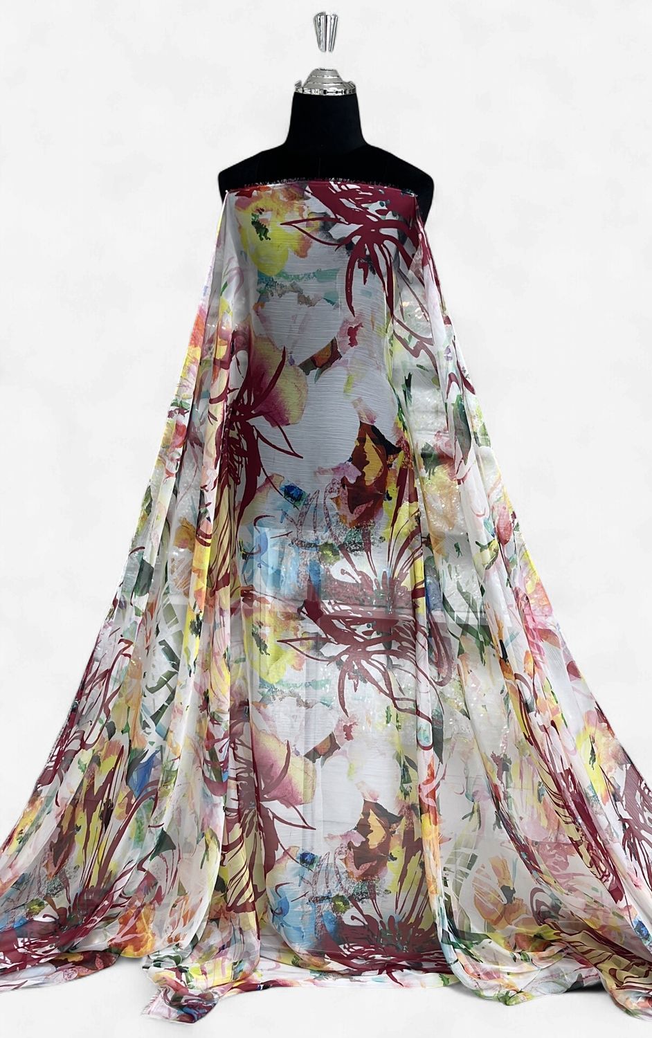 YORYU CHIFFON INKJET -(per m)-150-03-PINK YELLOW-A sheer chiffon featuring a distinct vertical, crinkled pleat texture.