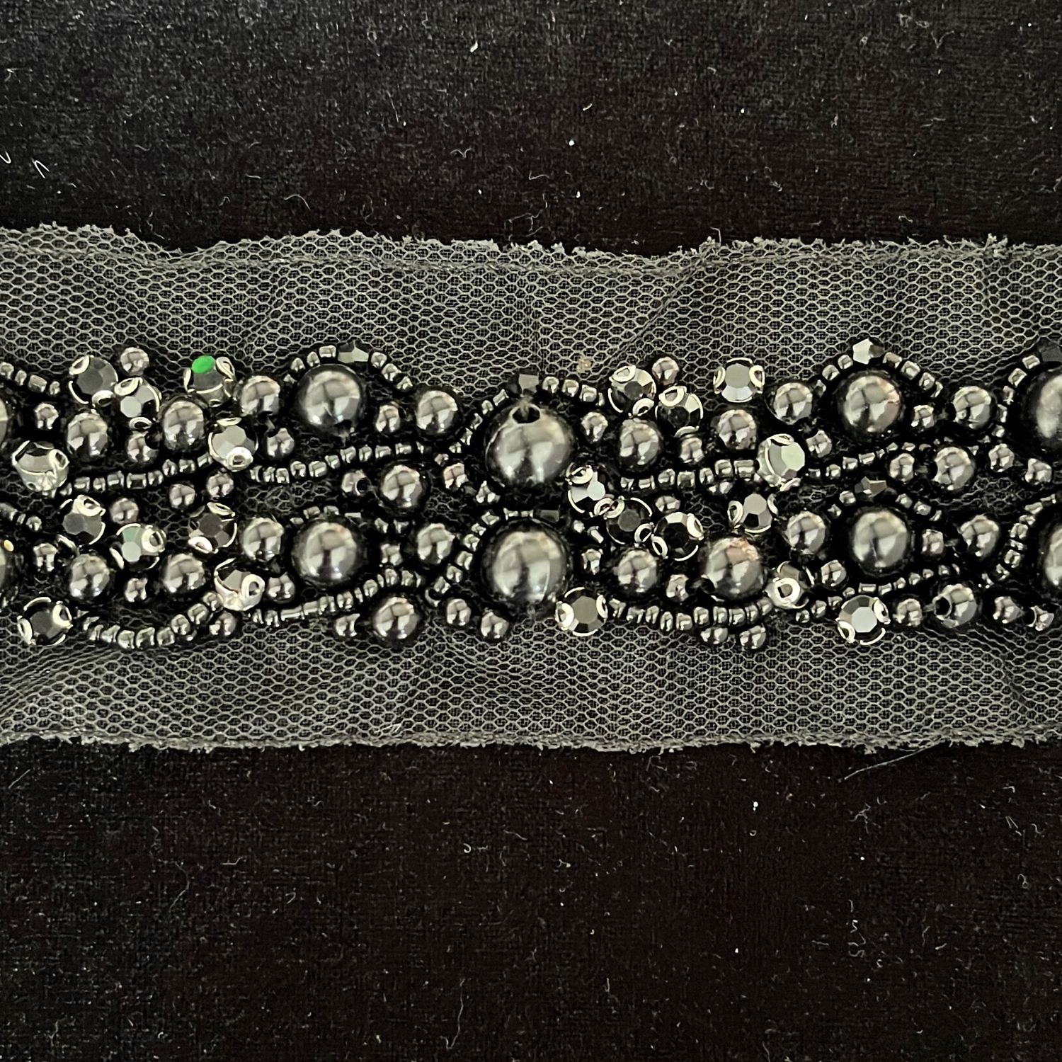 Braid with JewelStones/Beads /m--150-20-BLACK BLACK PEARL