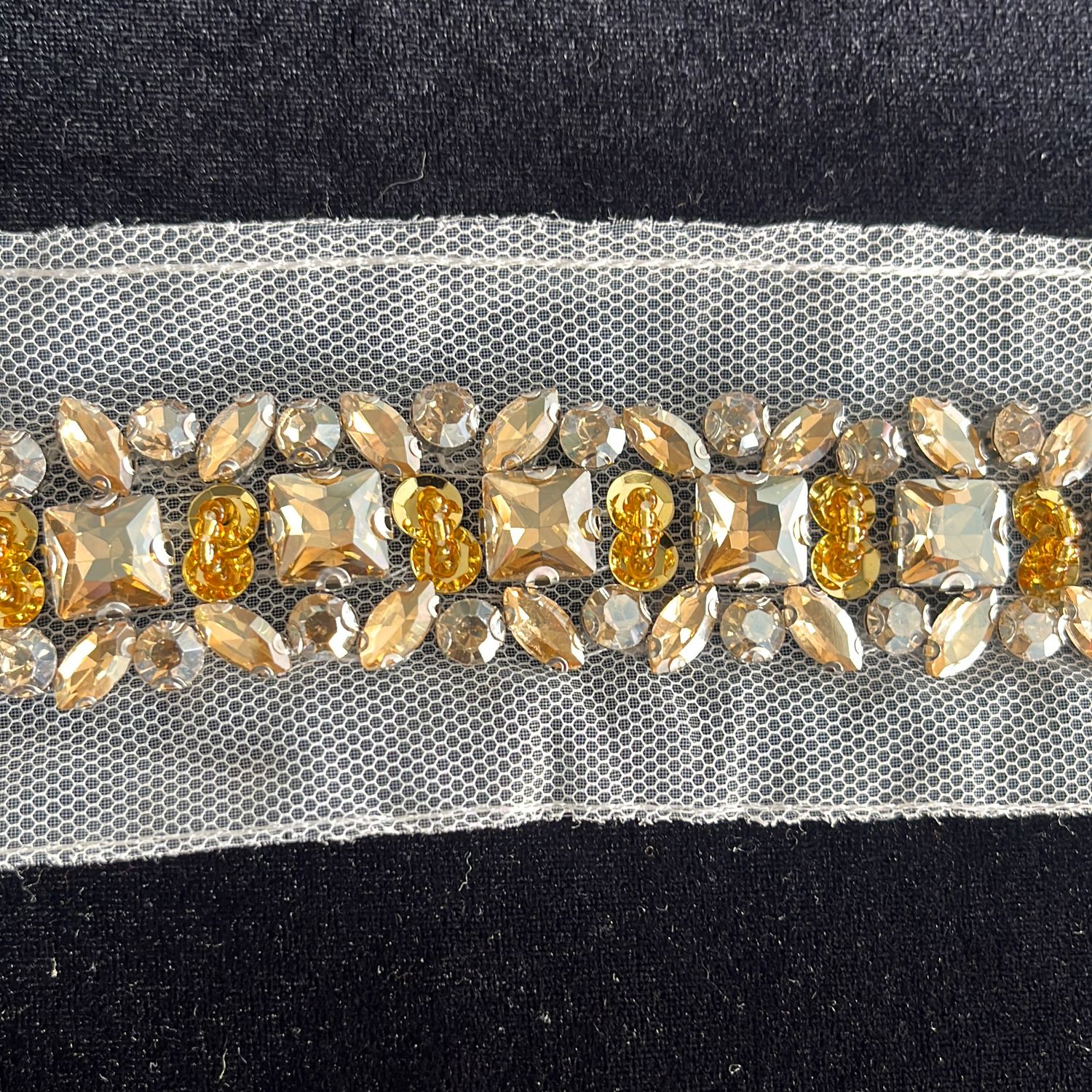 BRAID WITH JEWEL STONES-/m-03-WHITE GOLD
