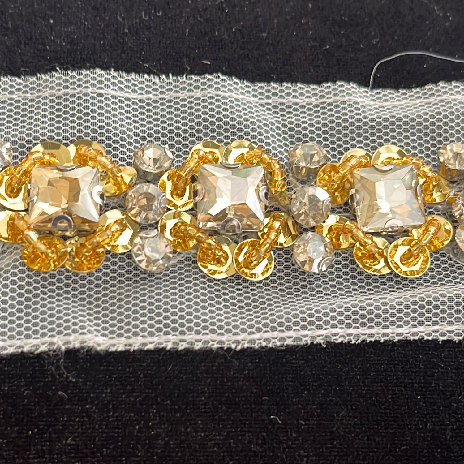 BRAID WITH STONES-/m-10-WHITE GOLD