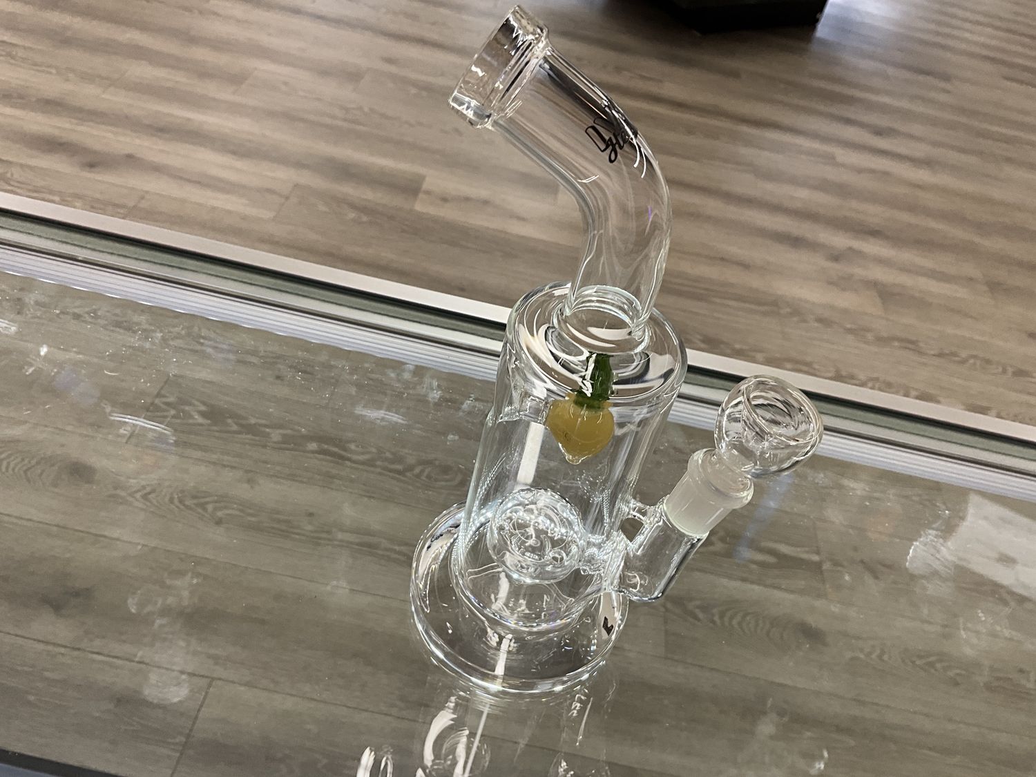 Pineapple bong