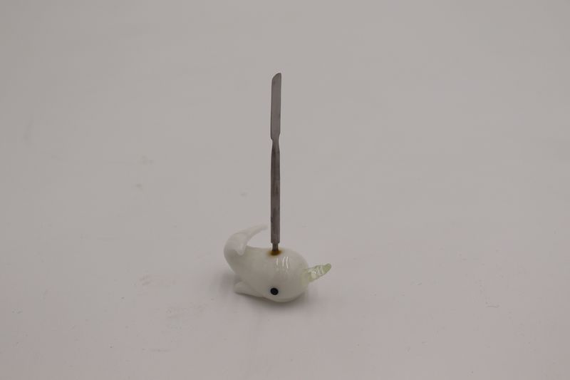 Narwhal dabber