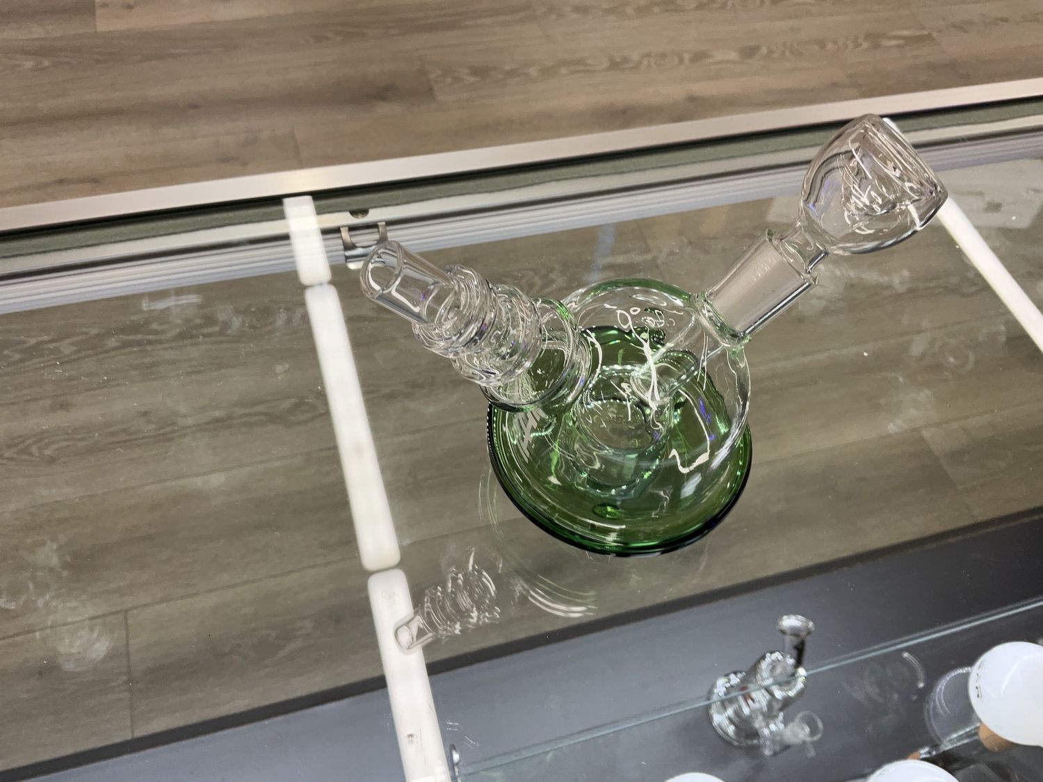 Space car bong