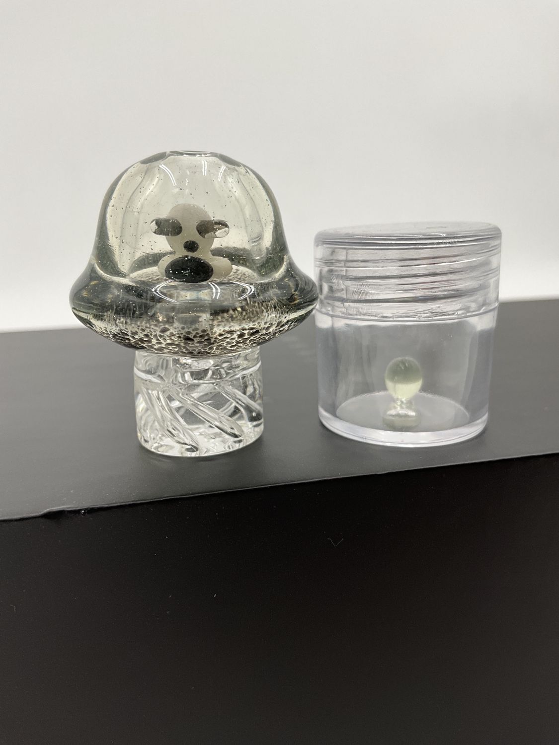 Spinner cap Martian UV