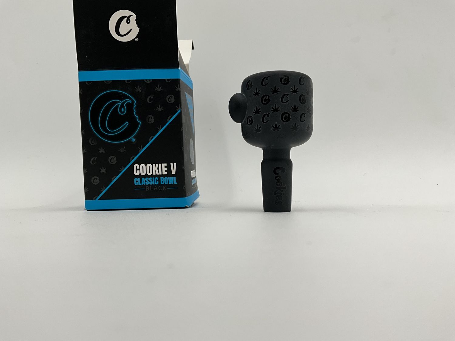 Black cookies bowl slide