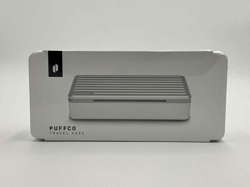 Pivot travel case