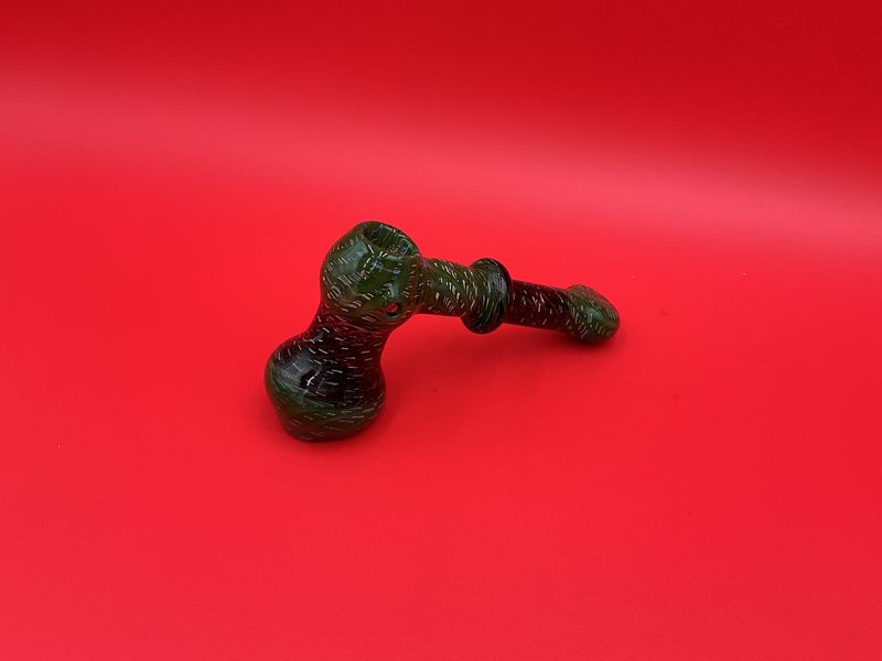 Hammer two tone hand pipe (random color I’ll be sent on an online order)
