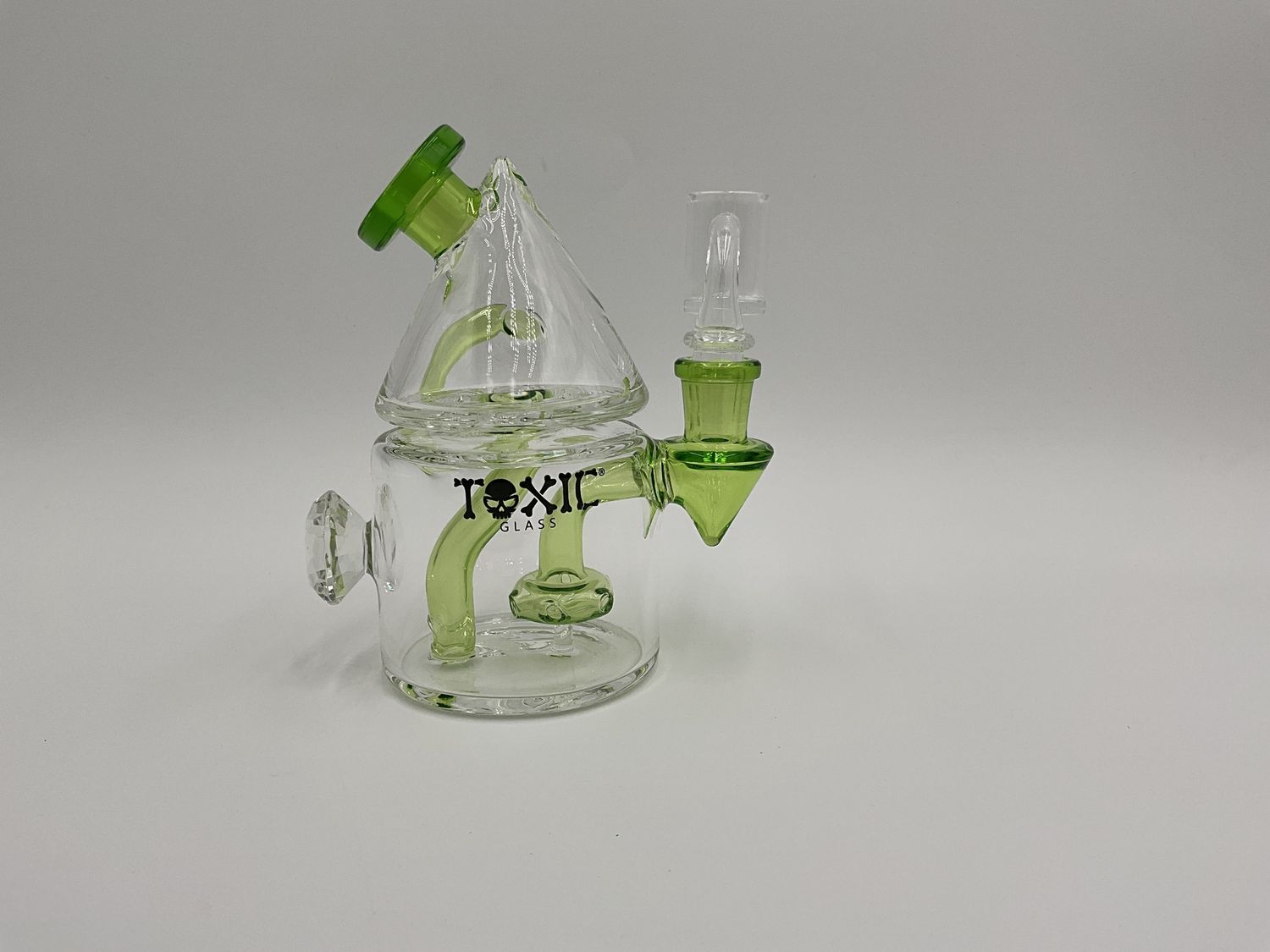 Toxic cone recycler diamond rig