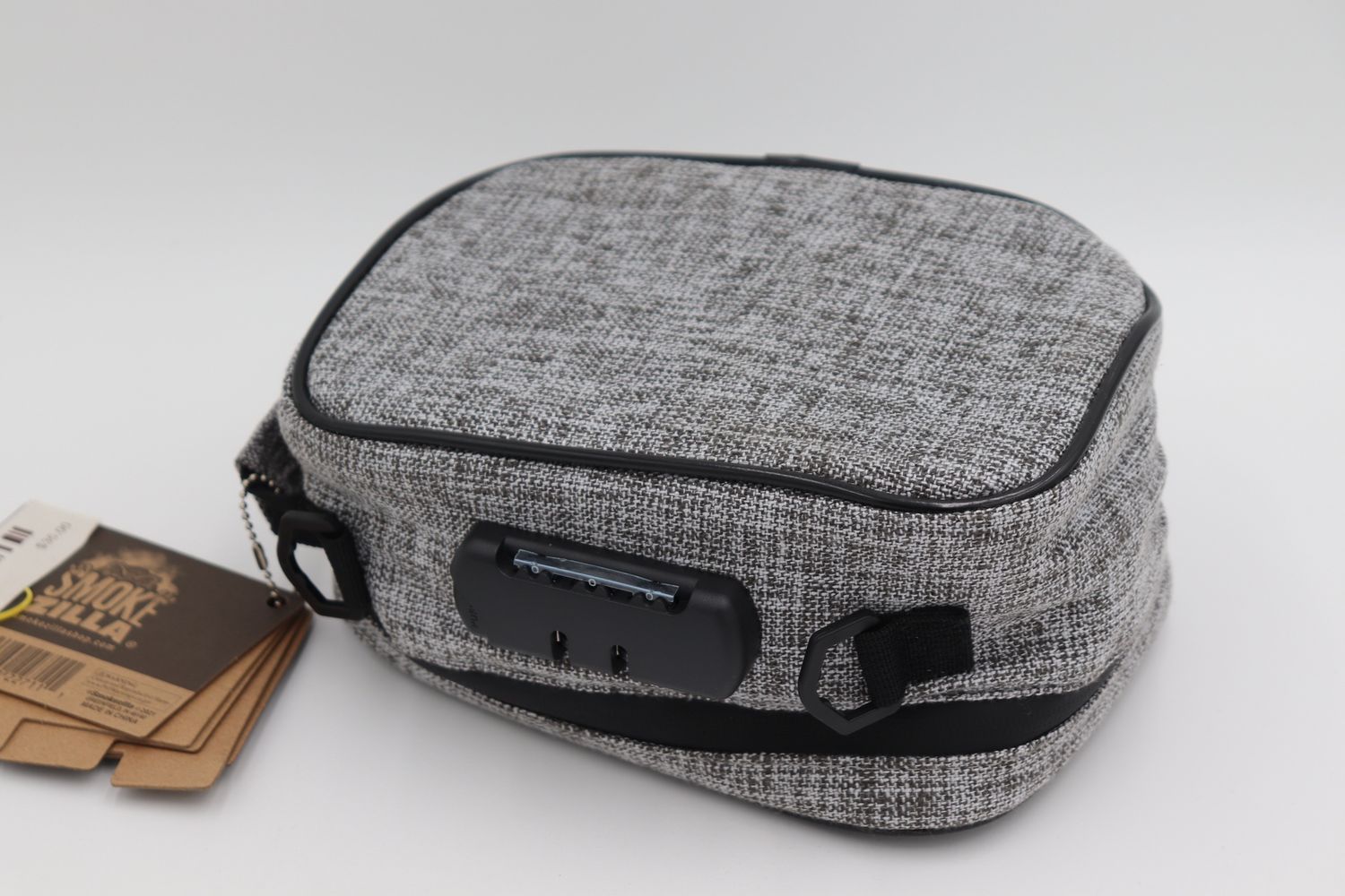 Lockable smell proof bag