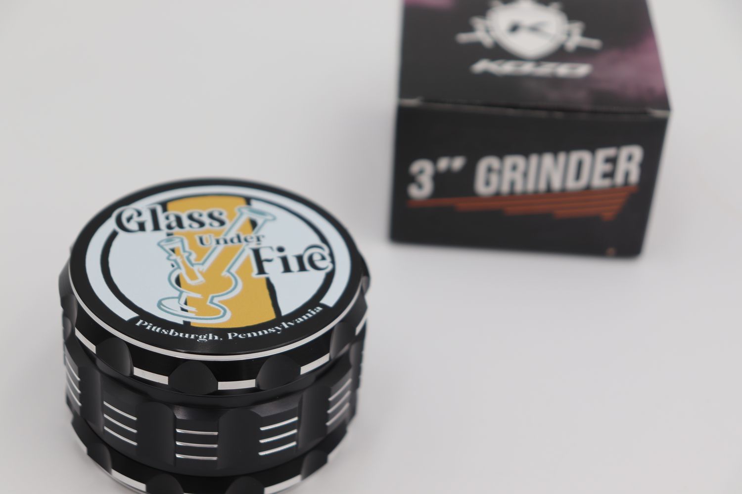 Logo Grinder Black 3”