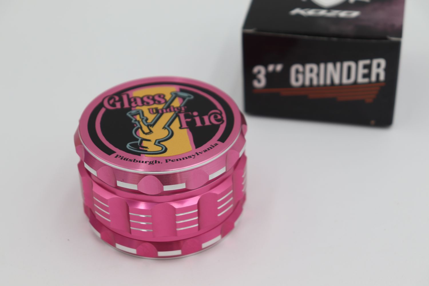 Logo Grinder Pink Large