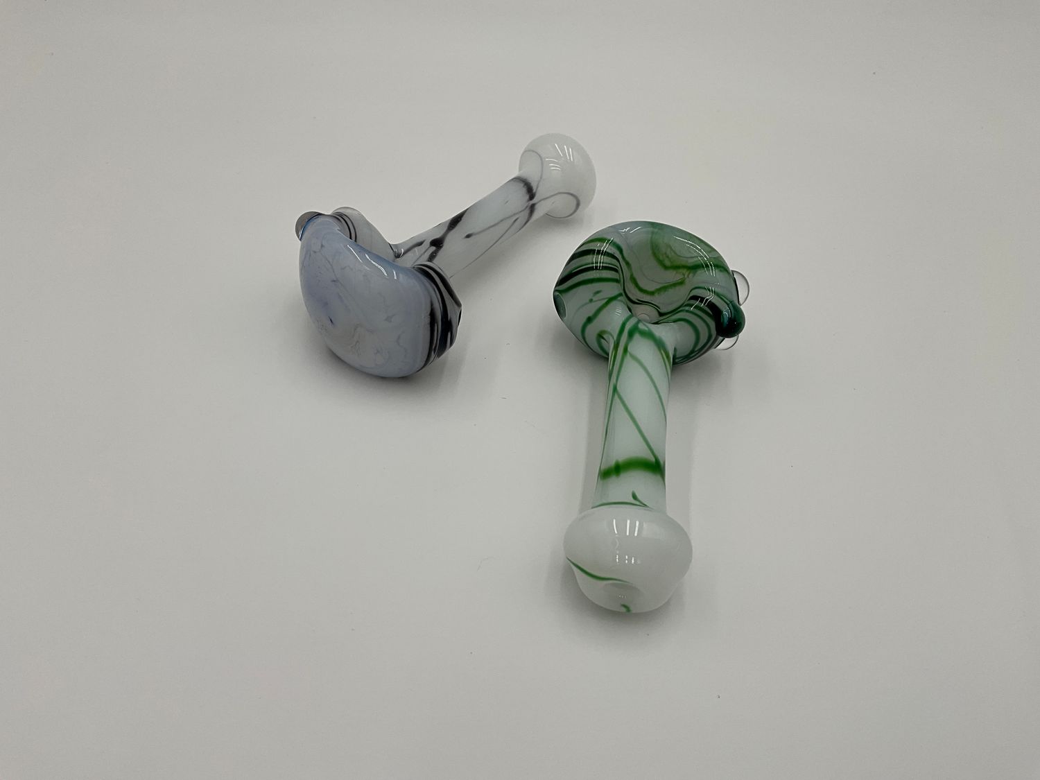 White chaos spoon pipe