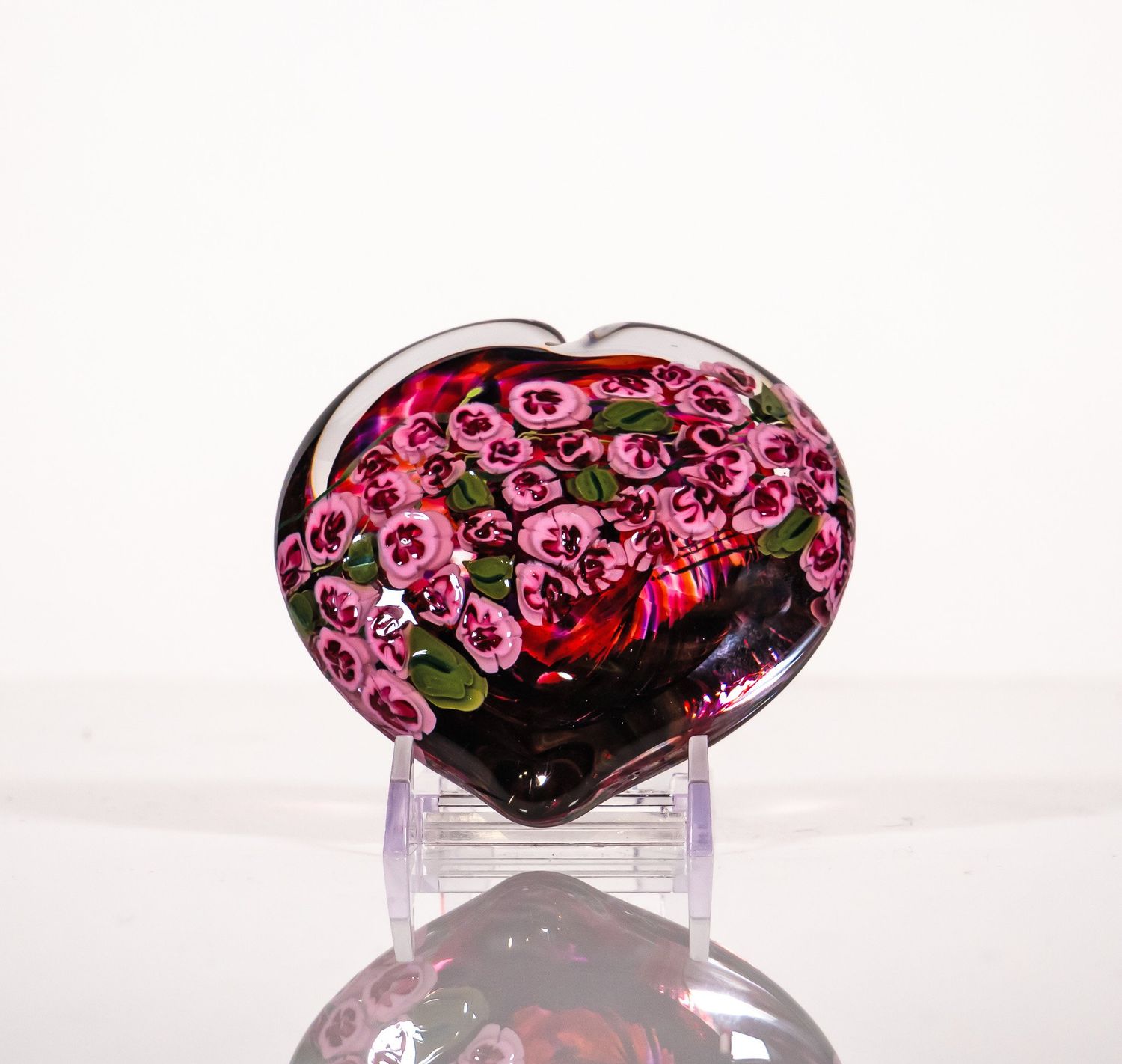 Shawn Messenger: Heart Paperweights, Color: Pink Roses