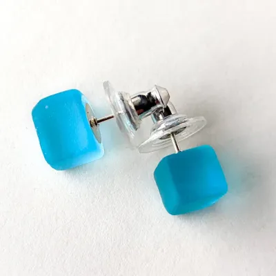 Smart Glass Stud Earrings 001