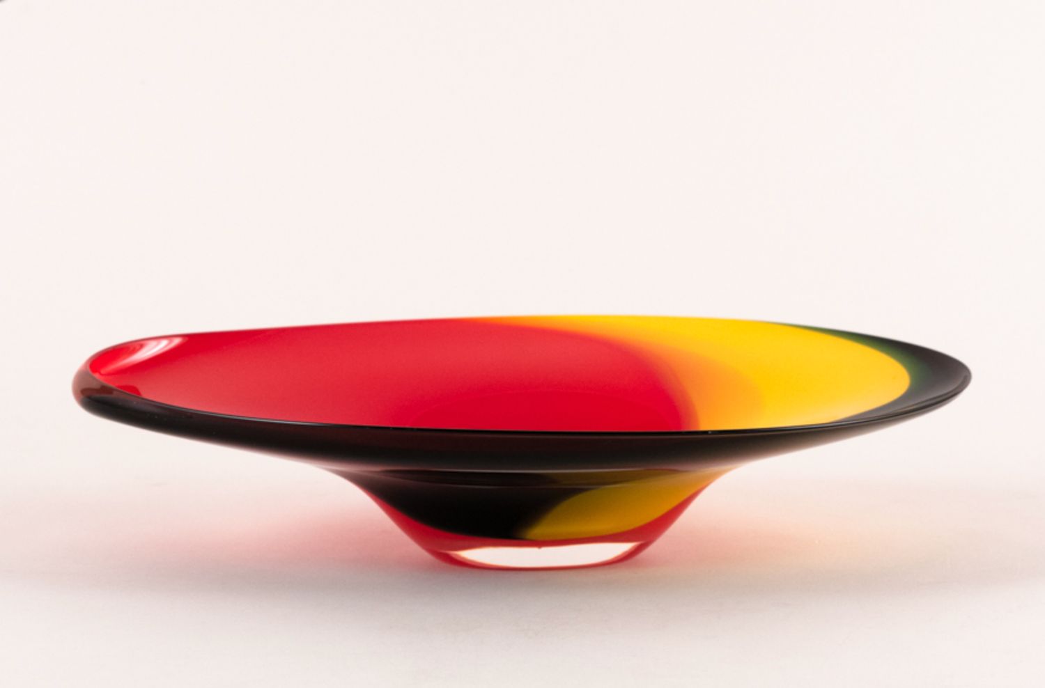Krystyna Glass Radiant Plate Red / Yellow / Black