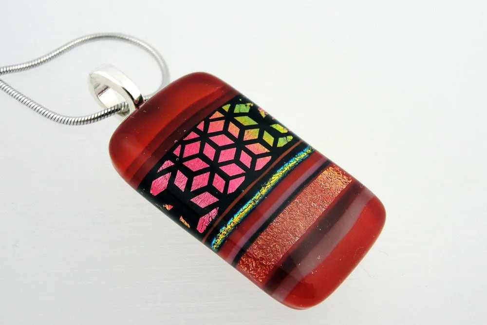 Momo Glassworks BM-219 Zigurat Med Pendant