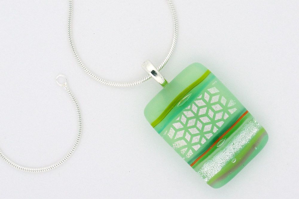 Momo Glassworks BM-221 Khamaimelon Pendant
