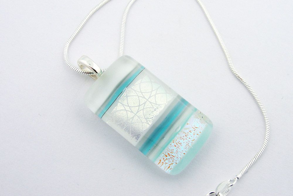 Momo Glassworks BM-256 Axiom Medium Pendant (White)