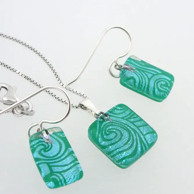 Momo Glassworks BM-002 Whorls Teal Green Charm Set