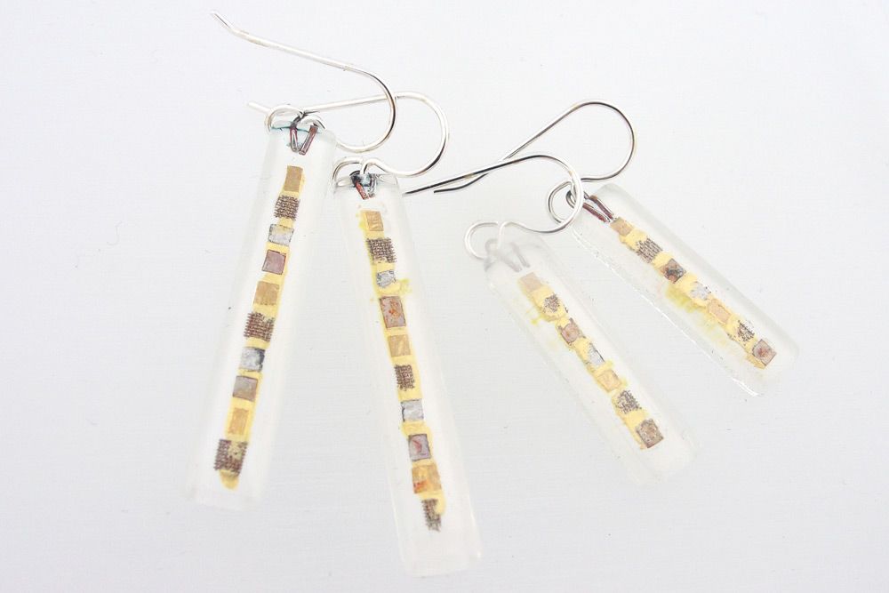 Momo Glassworks GC-168 White Golden Phase, Med Bars