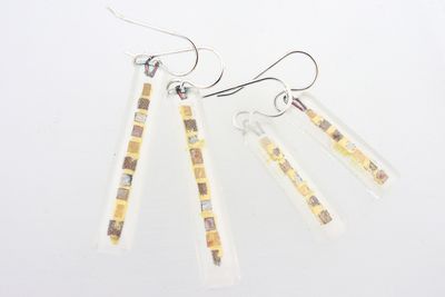 Momo Glassworks GC-168 White Golden Phase, Med Bars