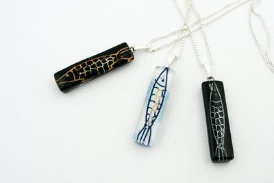 Momo Glassworks GC-542 Pisces LG Charm