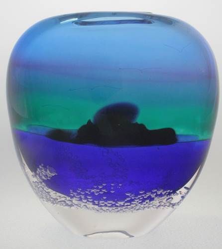 Blodgett Glass Island Midnight Vase MNV9