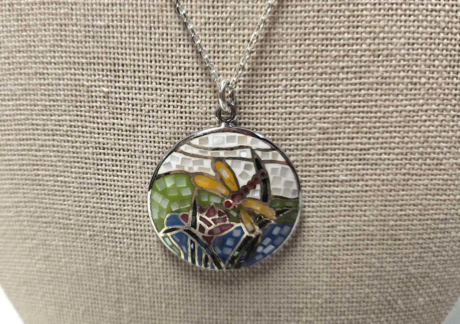 MedArtCo Dragonfly Pendant NAOE4380GBP