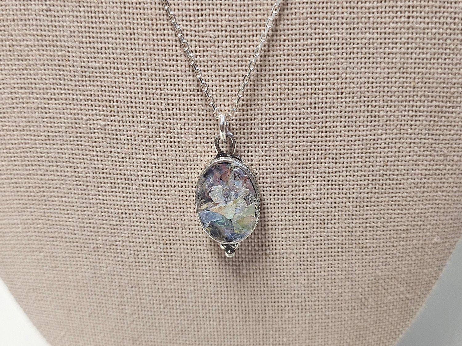 MedArtCo ARG Oval 3 Ball Necklace AS4-2798P