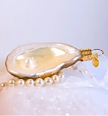 Old World X-Mas Ornament Shell