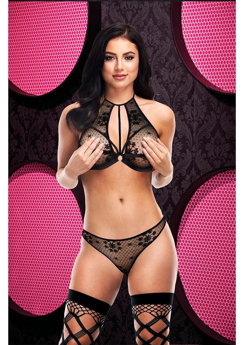 Sexy Strappy Lace Bra &amp; Thong, Size: Standard, COLOR: Black