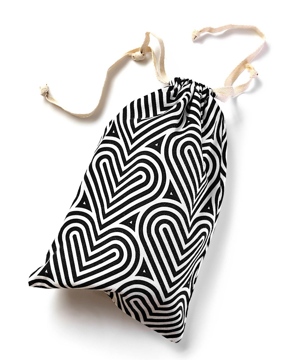 The Collection Cotton Toy Bag, MODEL: Bomba