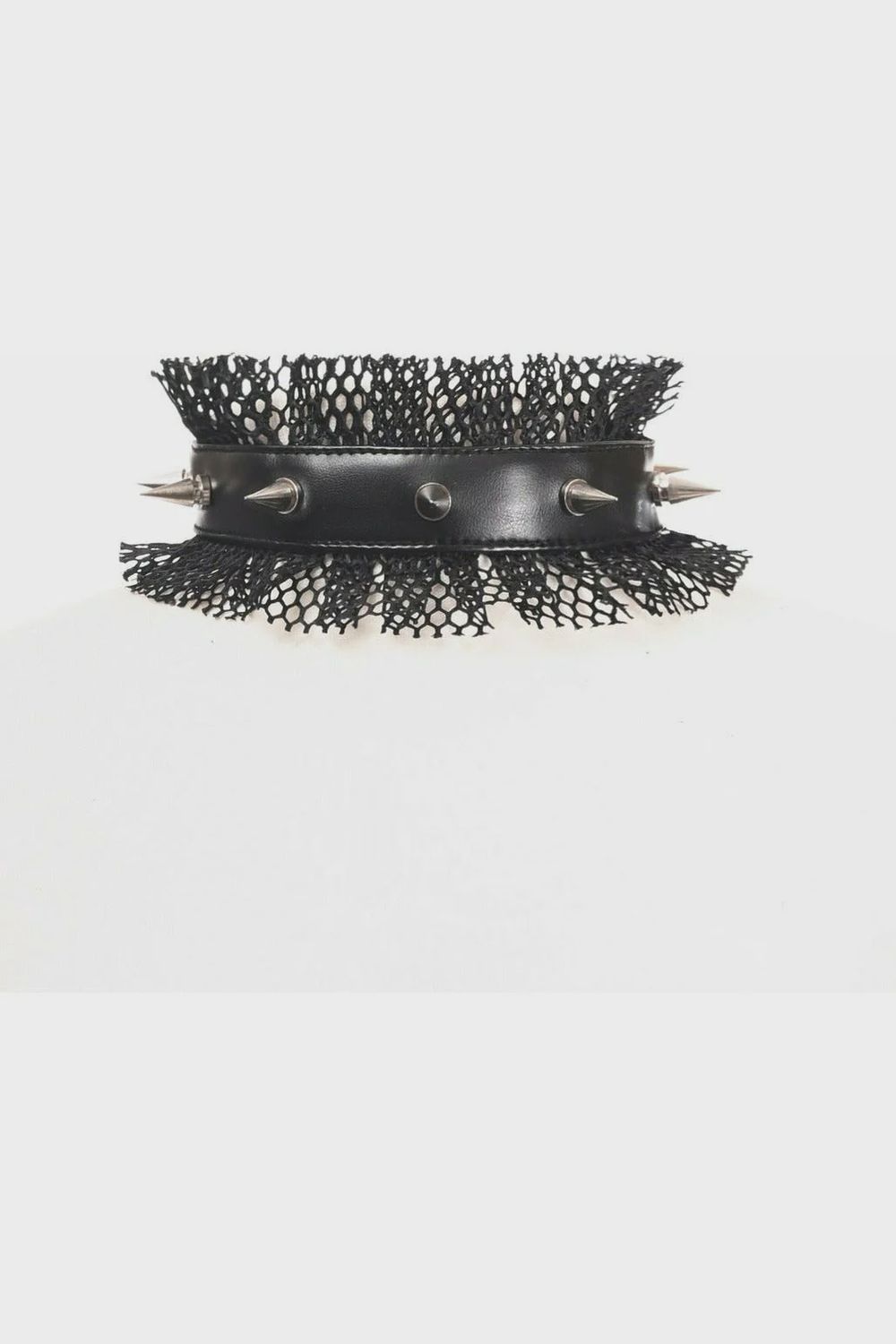 Fishnet Spike Choker, COLOR: Black