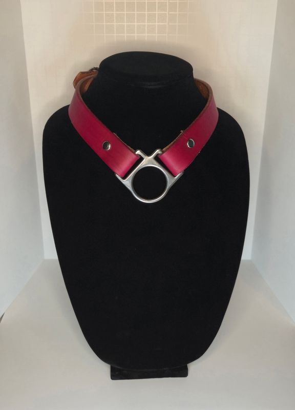 Chevron Collar