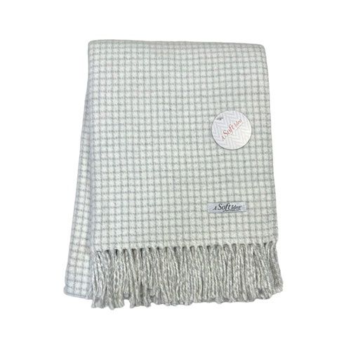 Small Check Pattern Throw
