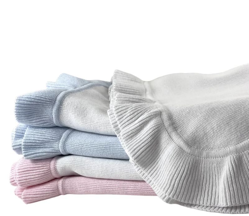 JERSEY KNIT BABY RUFFLE BEDDING BLANKET