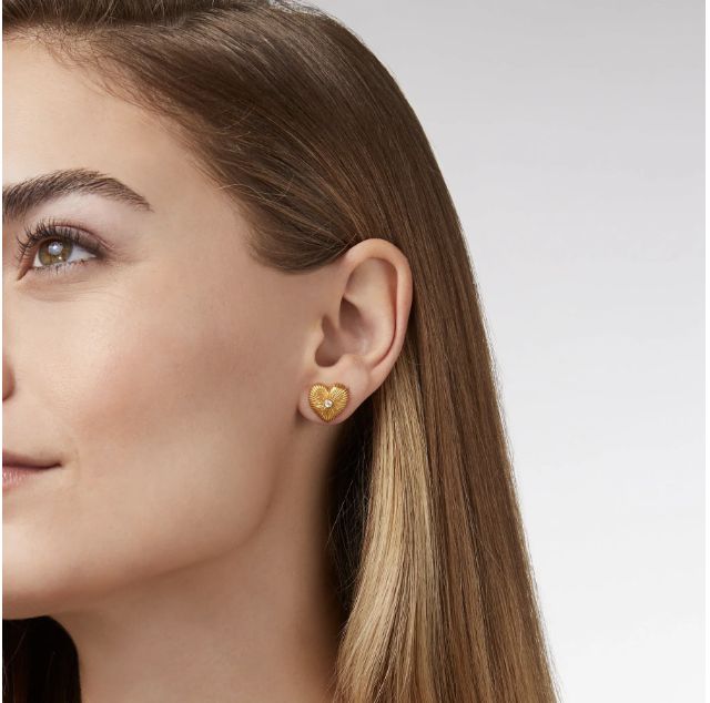 ESME HEART STUD