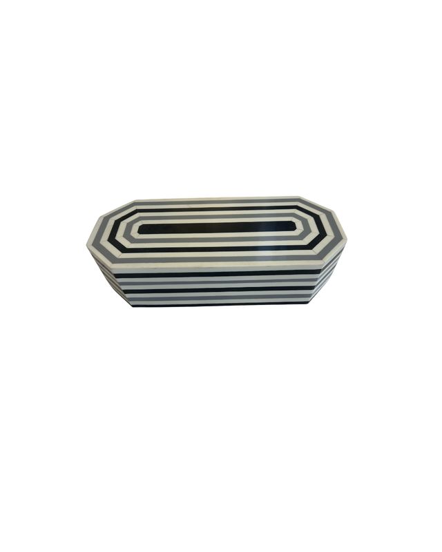 DGJ143 BLACK AND GREY RESIN BOX