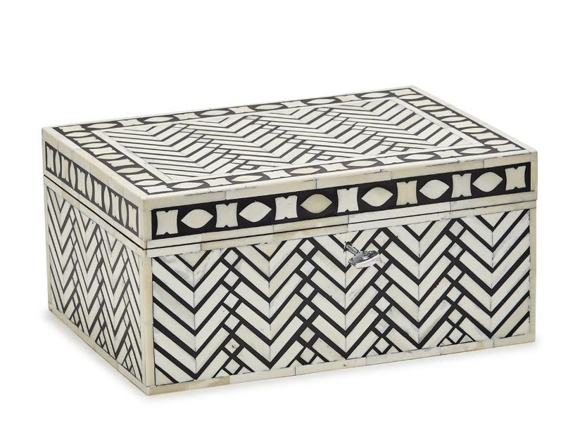 BONE BOX W/LOCK BLACK AND WHITE UTL119