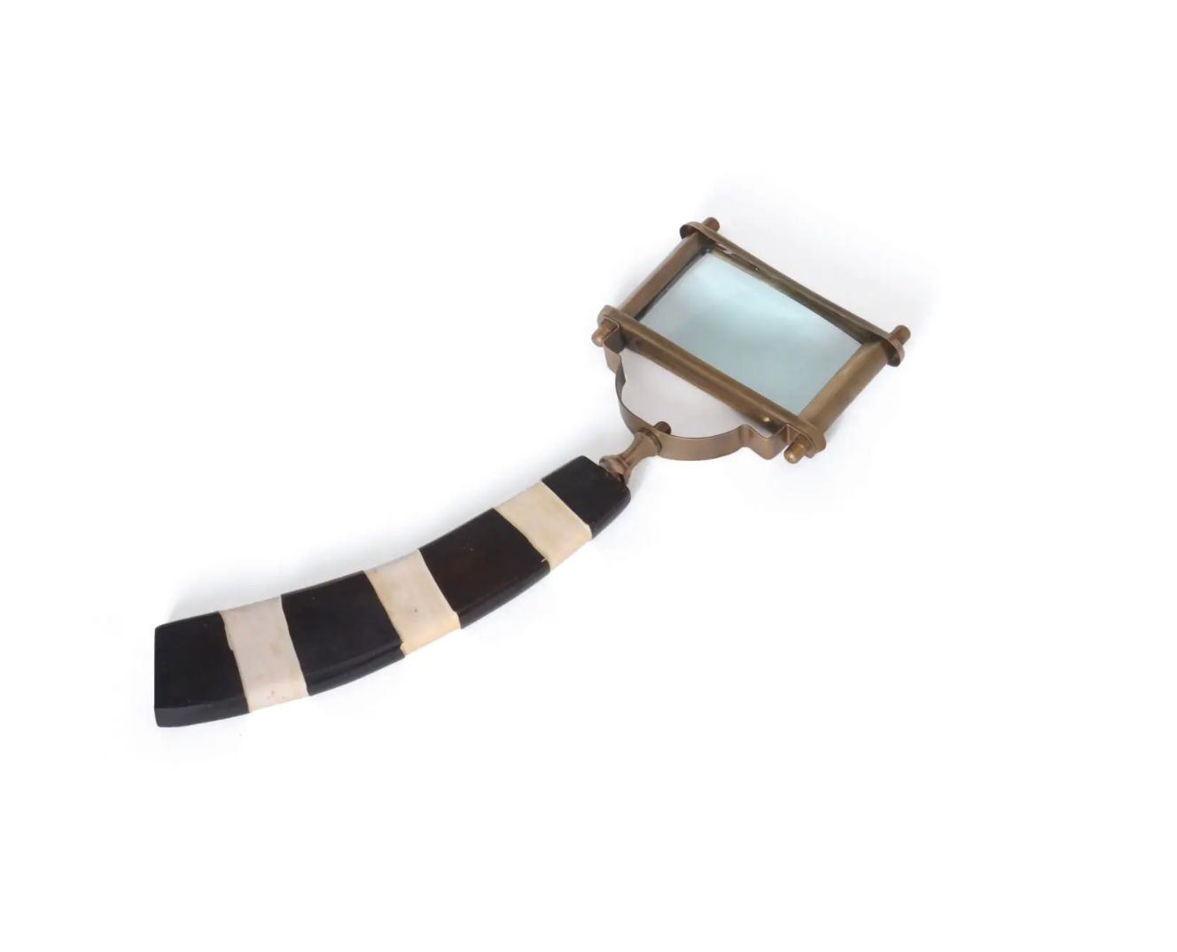 STRIPED MAGNIFYER